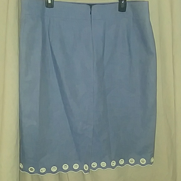 J. Crew classic pencil skirt with scalloped hem and grommets Size 16 - Picture 5 of 10